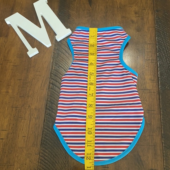 Striped Pattern Pet Tank - Picture 8 of 13